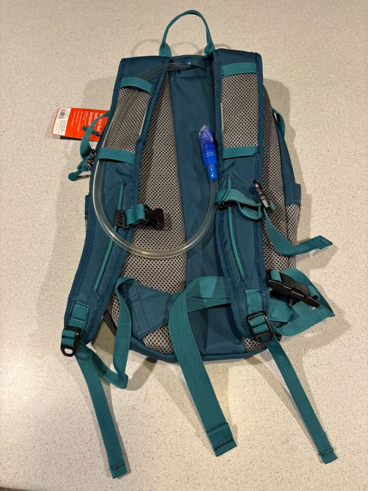Embark 14L Teal Green Hydration Backpack NWT