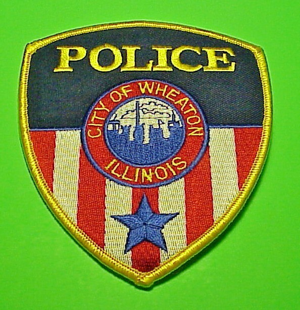 WHEATON  ILLINOIS  IL  4 3/4"  POLICE PATCH   FREE SHIPPING!!!