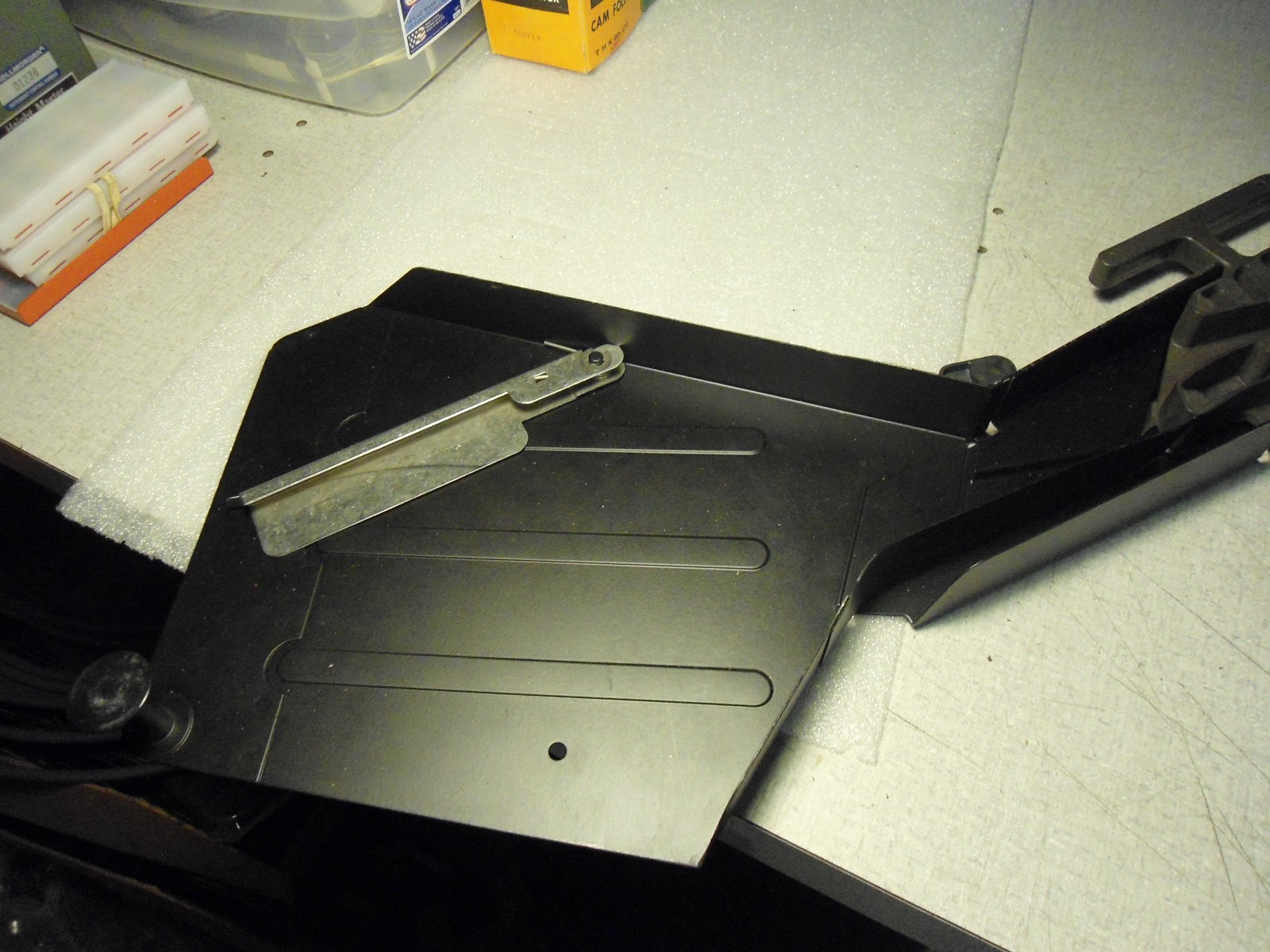 Universal Instruments Feeder 47175904