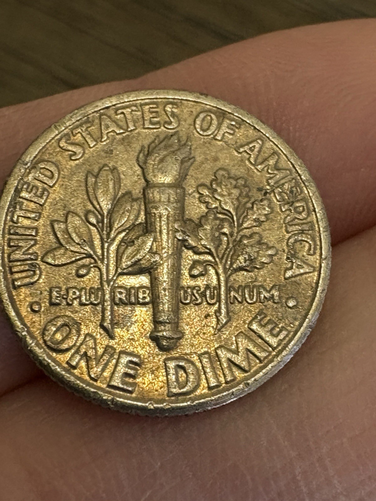 1992 P Roosevelt Dime Error. Struct through grease error.