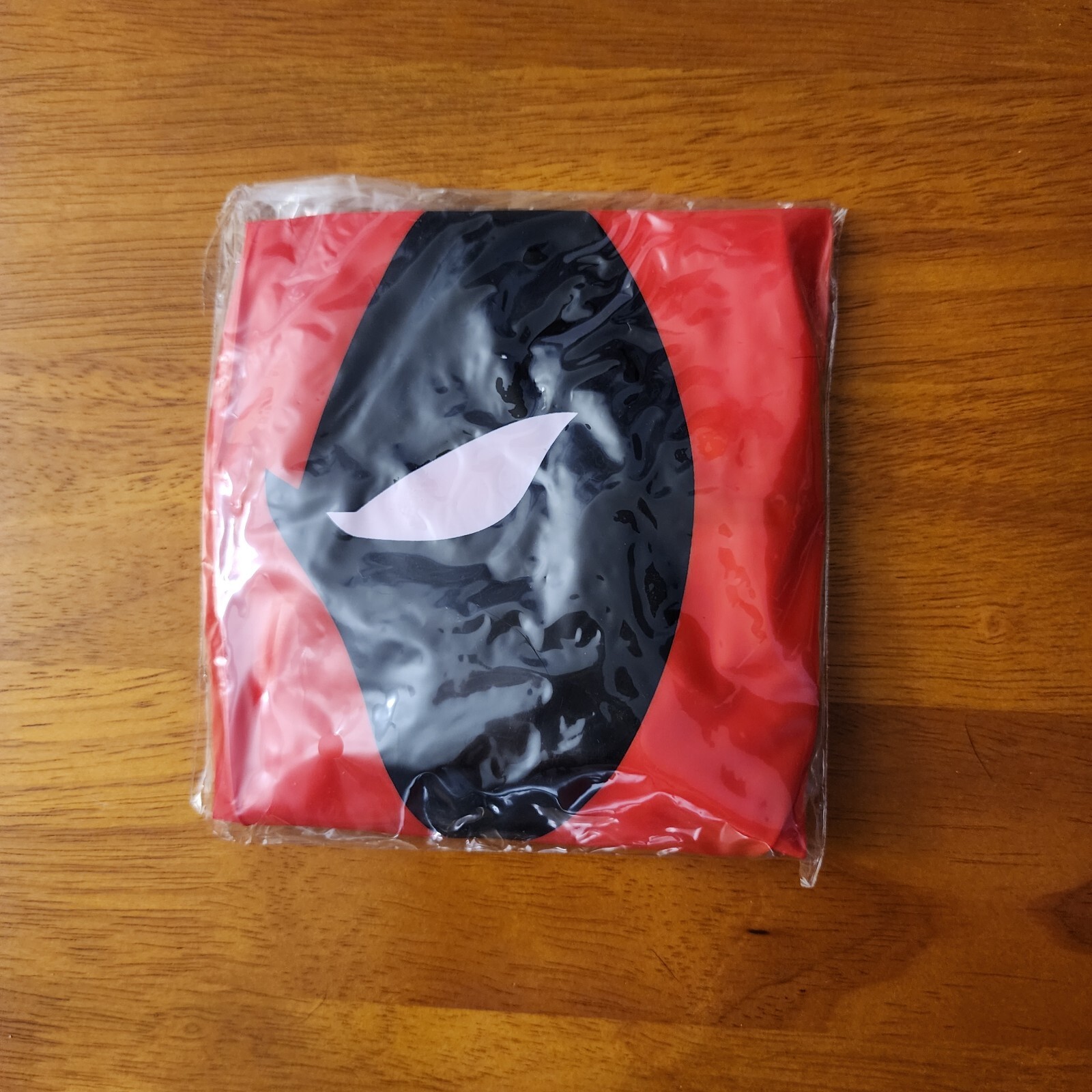 Deadpool Beach Ball Loot Crate Club Merc Exclusive Collectible New