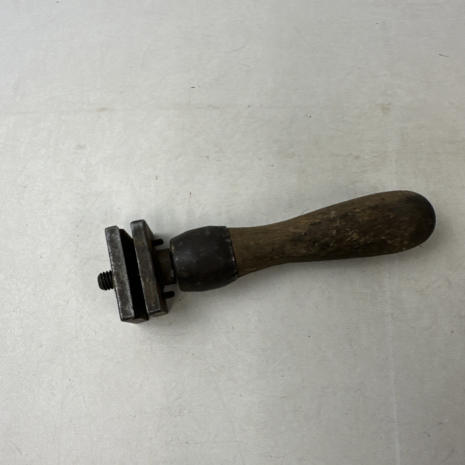 Vintage Bell System D Cable Vise Wooden Handle Tool