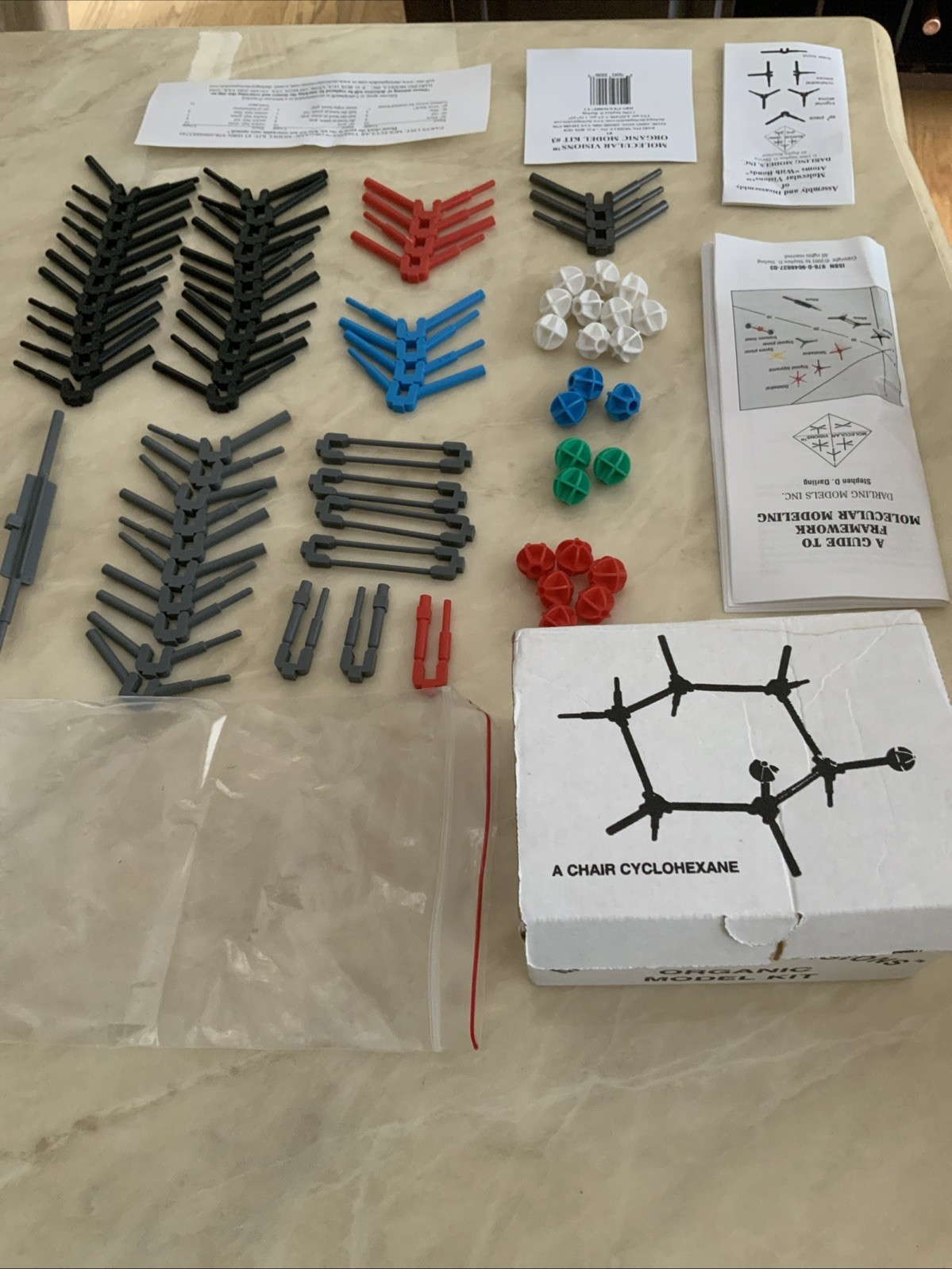 MOLECULAR VISIONS ORGANIC CHEMISTRY FLEXIBLE MODEL KIT, DARLING MODELS