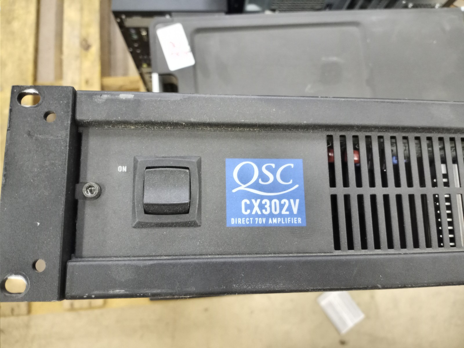 QSC CX302V 2 Channel 70V Power Amplifier w/ Power Cord **SEE PICTURES**