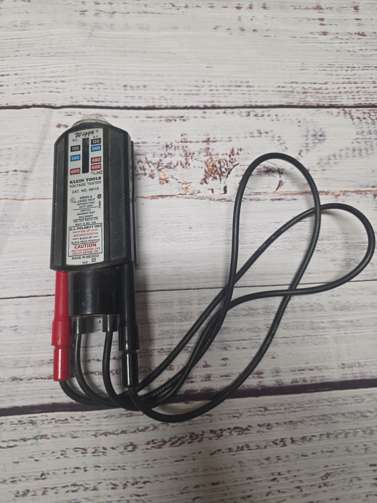Klein Tools Wiggy Voltage Tester No Batteries Required Black & Red 69115 73683