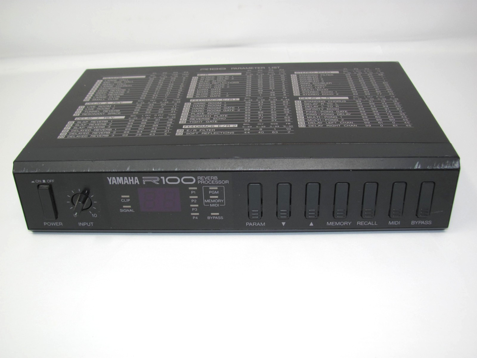 Yamaha R100 Digital Reverb Processor Black UNTESTED