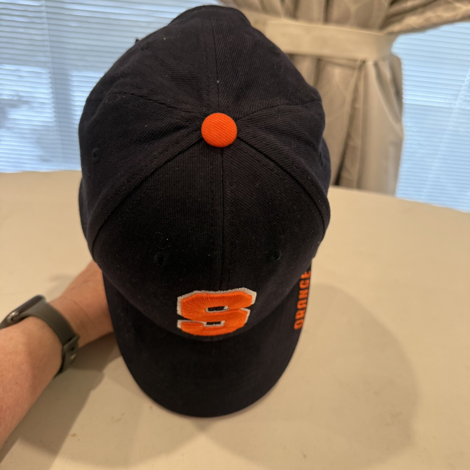 Syracuse Orange S White Navy Hat Cap Hook Loop Lucky Captivating Headwear EUC