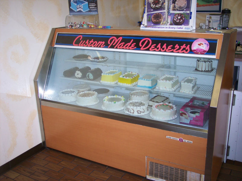 Complete Baskin-Robbins Ice Cream Store Equipment Package