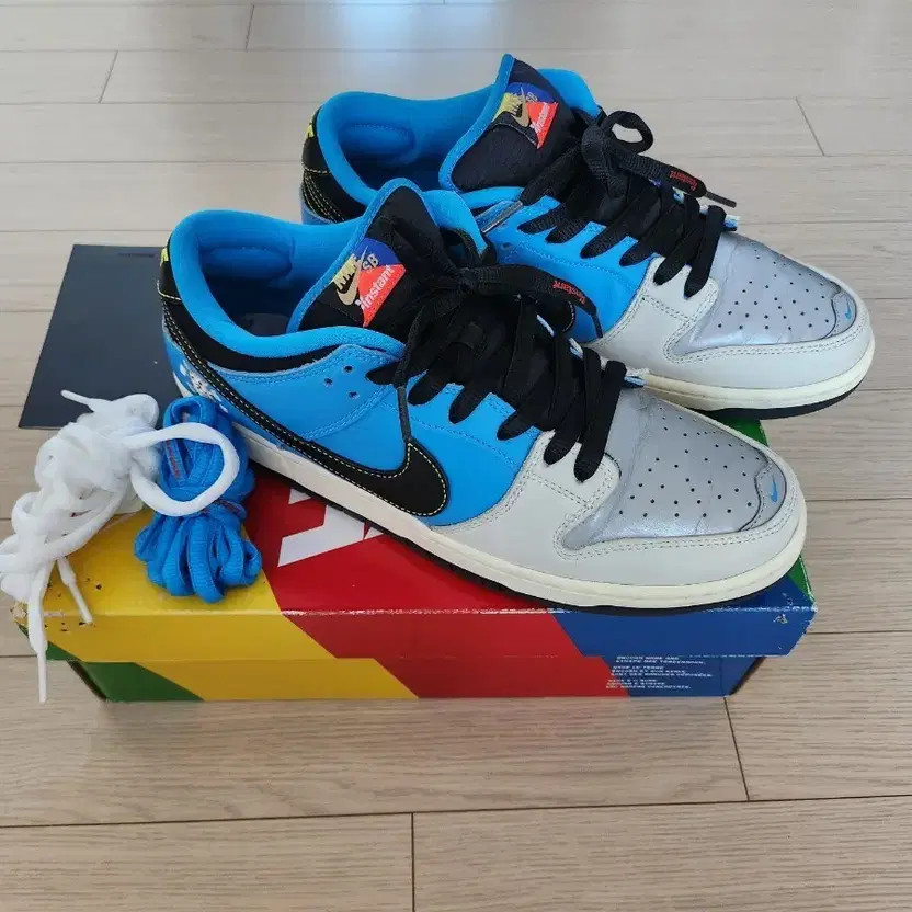 Nike x Instant Skateboard SB Dunk Low Pro Sneakers 285 US Size
