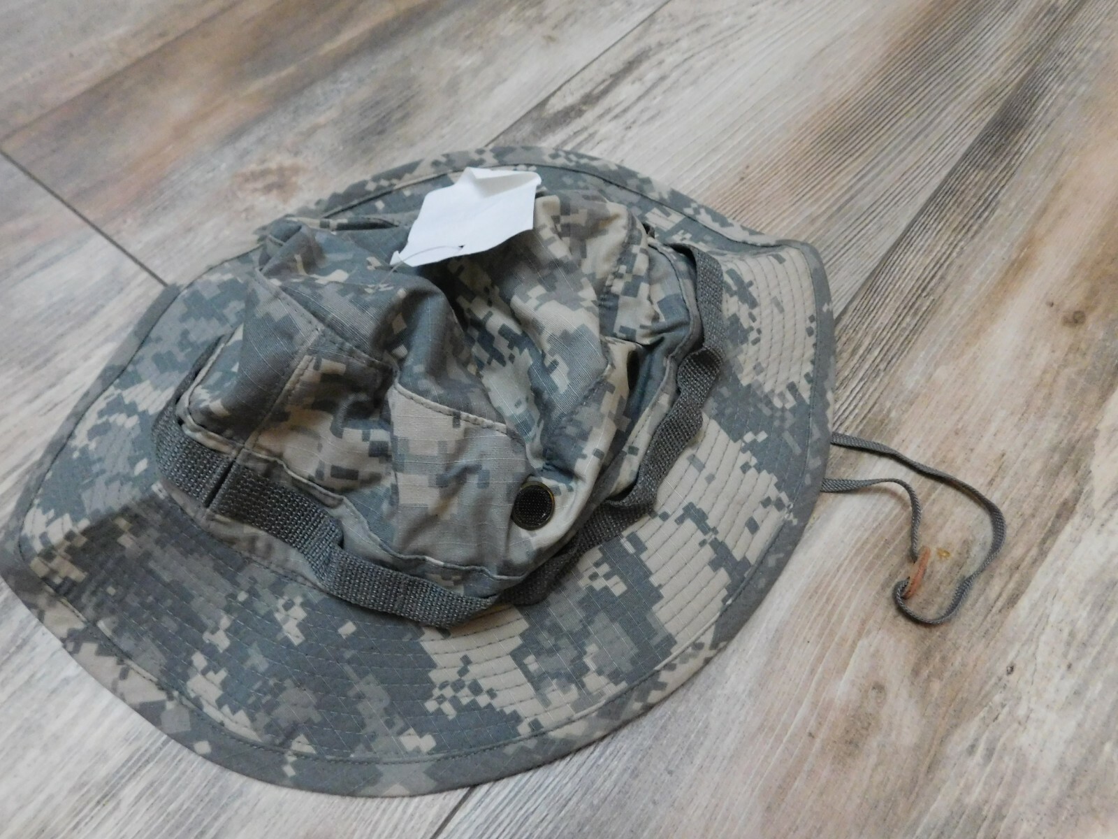 US ARMY ACU HOT WEATHER  SUN HAT SIZE 6 3/4 NEW WITH DEFECTS