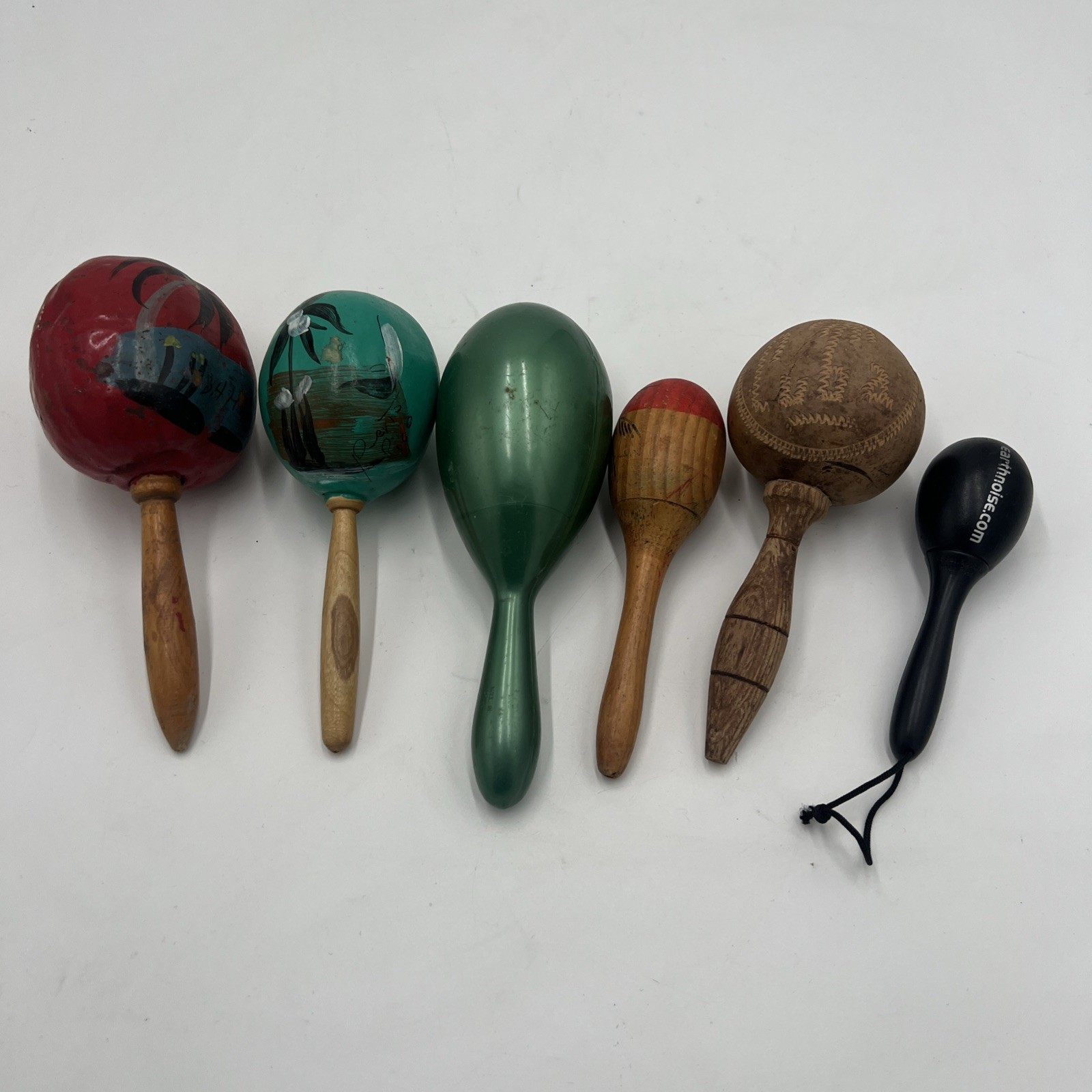 Maracas Lot of 6 Wood Rumba Shakers Wood Gourd Plastic Latin Hand Percussion