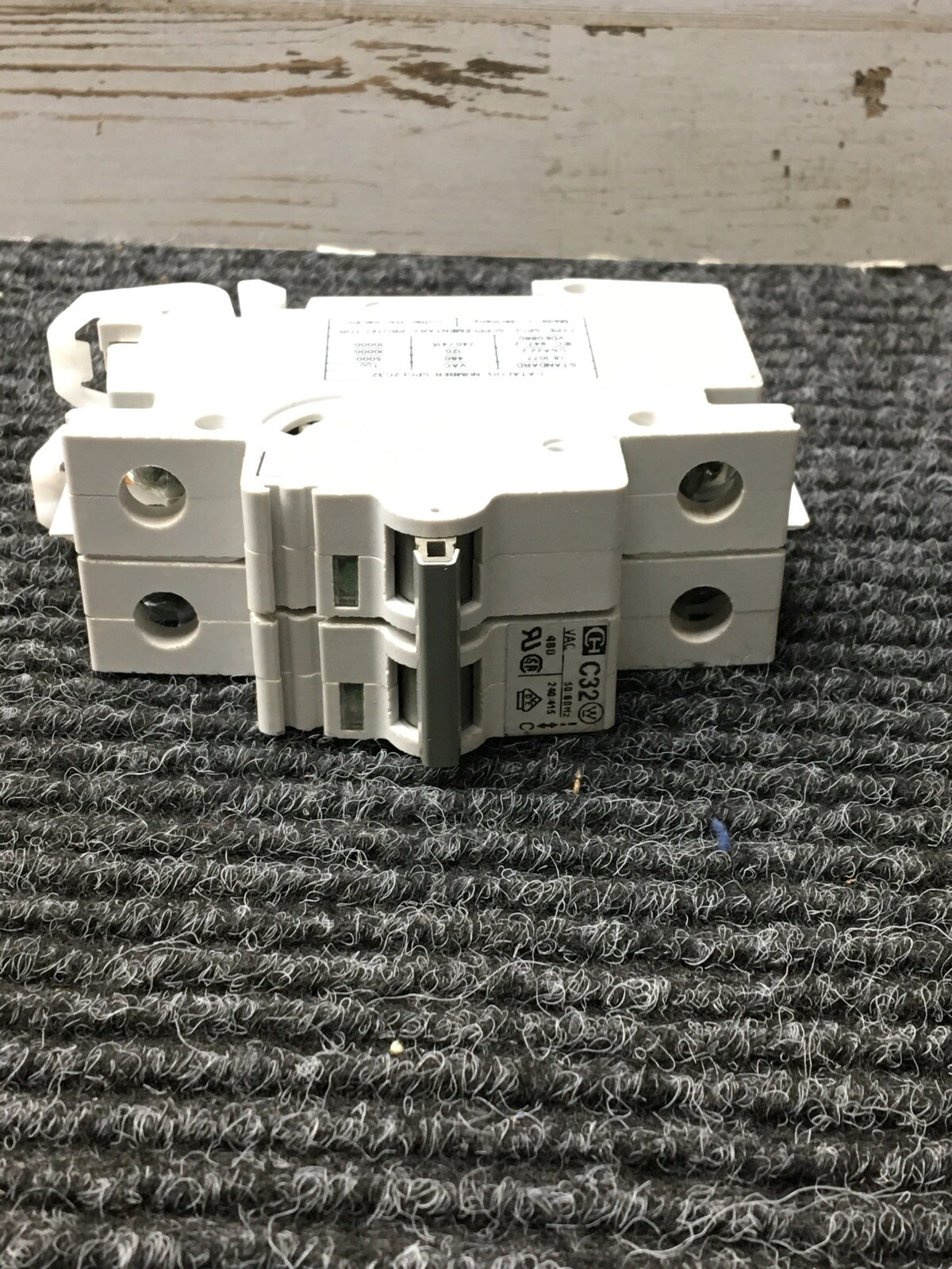 CH C32 Circuit Breaker 2P SPCL2C32