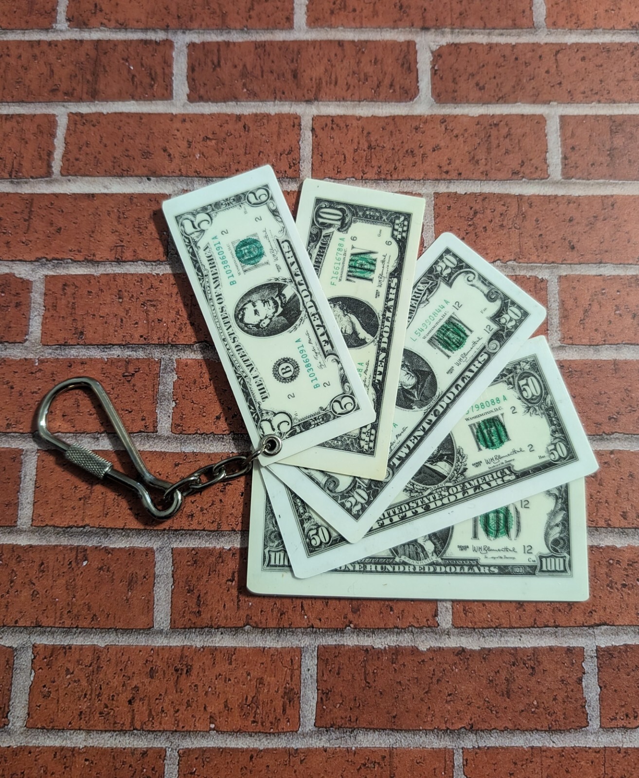 Money Keychain Novelty USA Dollar Bills Keyring Vtg Plastic Currency $ Brand New
