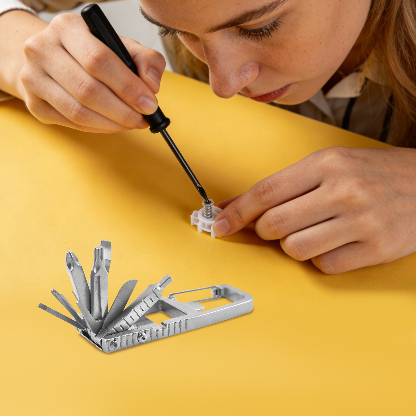 12 in 1 Mini Multi Tool, Portable Keychain Multitool, Keychain Multi Tool