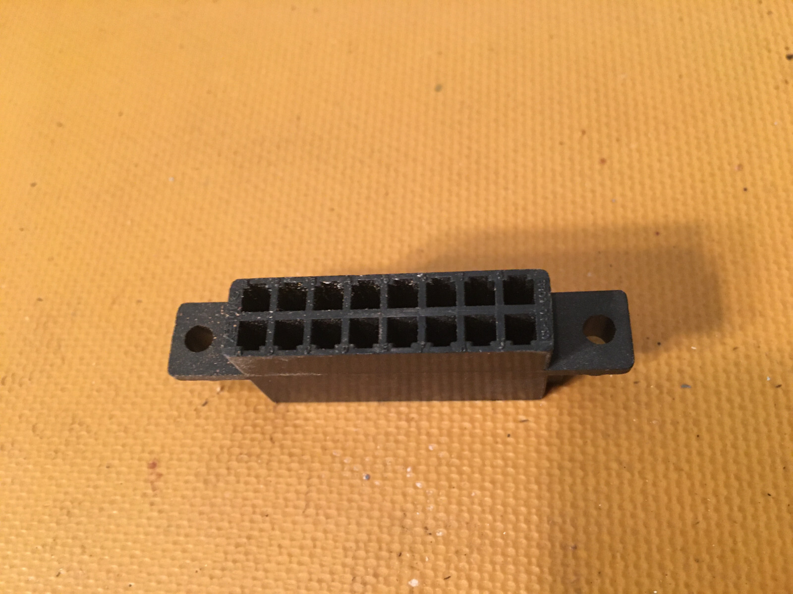 King Bendix 16 pin Dual Edge connector, new.