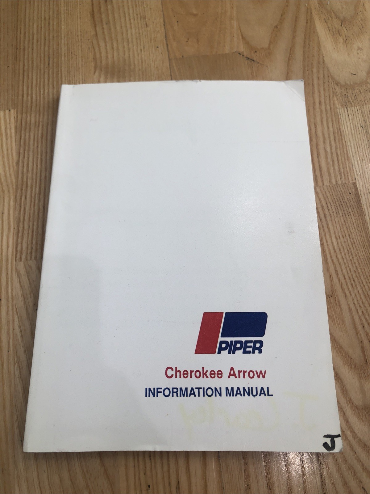 Piper Cherokee Arrow II PA-28R-200 PIM Pilot information manual