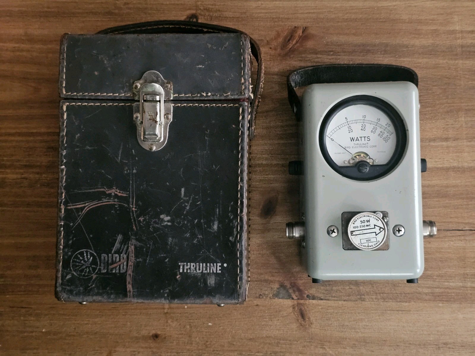 Bird Thruline Model 43 Wattmeter with Case, 1 Slug 50w 100-250MC UNTESTED...