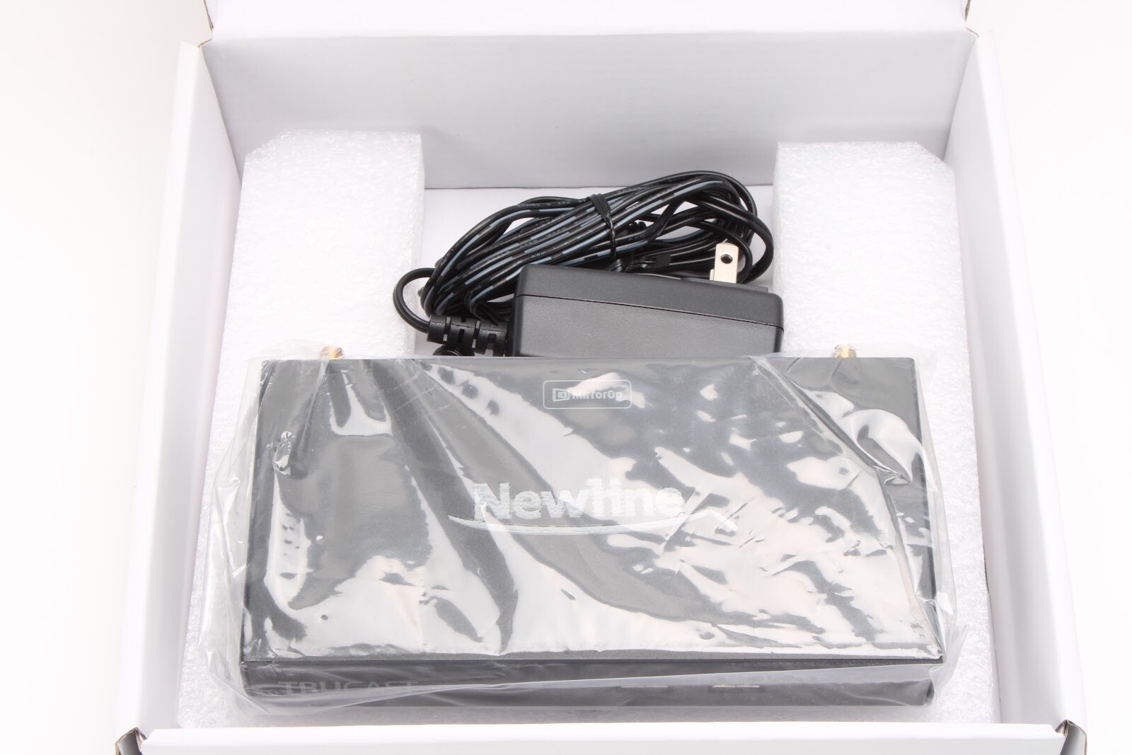 Newline TRUCAST 3 Wireless Interactive Presentation Solution - New Open Box