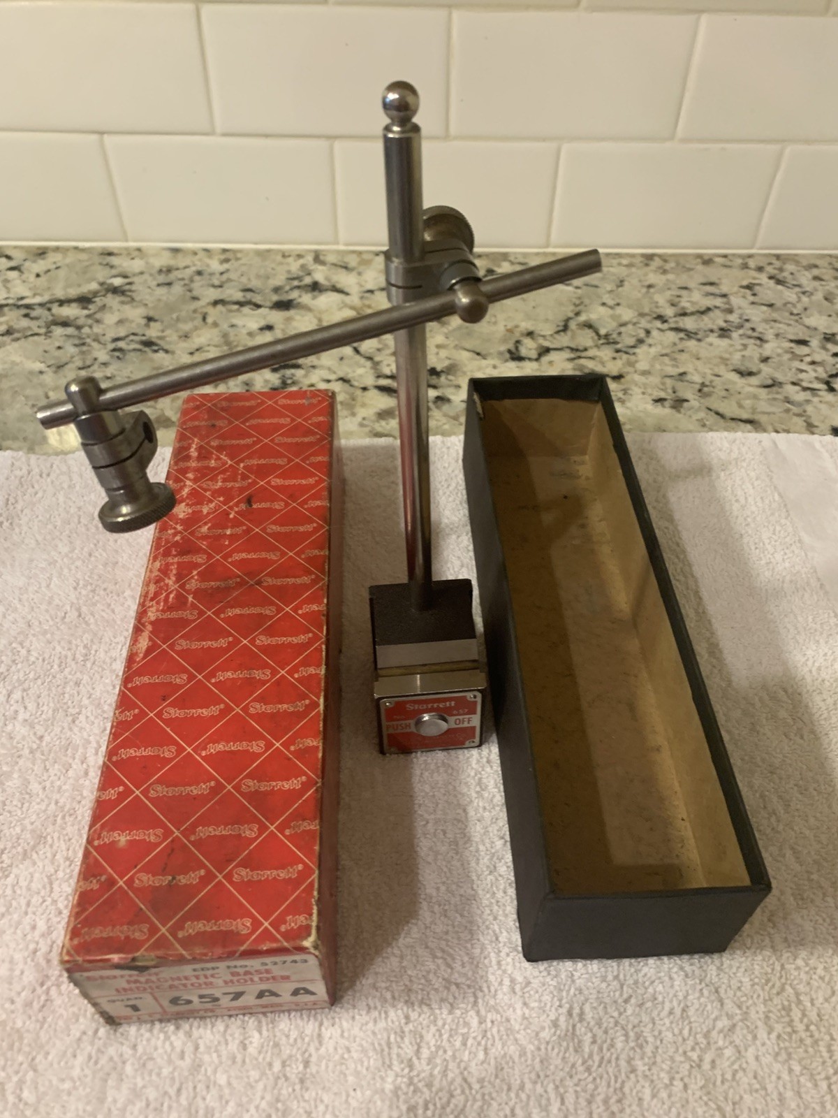 Starrett 657AA Magnetic Mag Base Indicator Holder With Arm