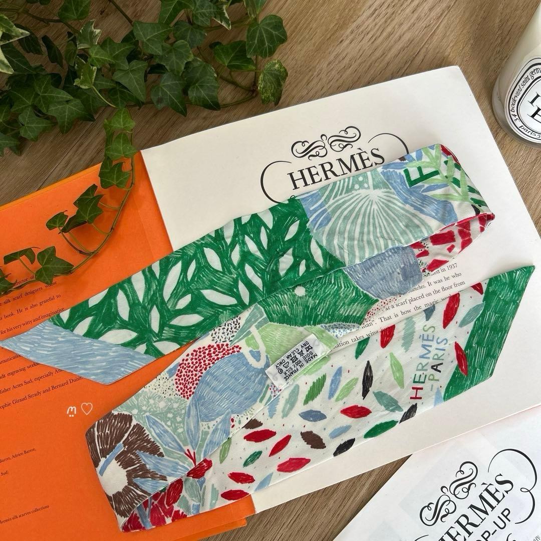 HERMES Twilly Each Nest Building Silk Ribbon Scarf Bird