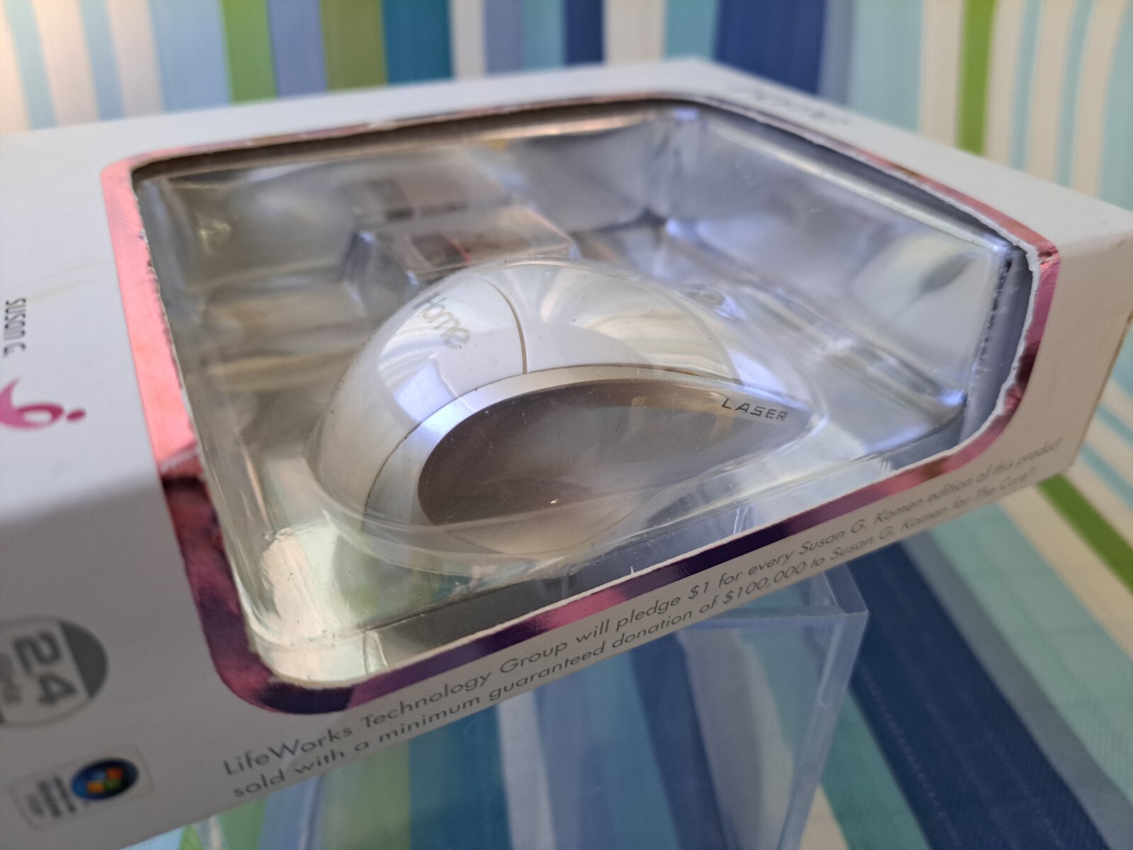 iHome Wireless Laser Notebook Mouse Susan G. Komen White & Silver NIB BIN06