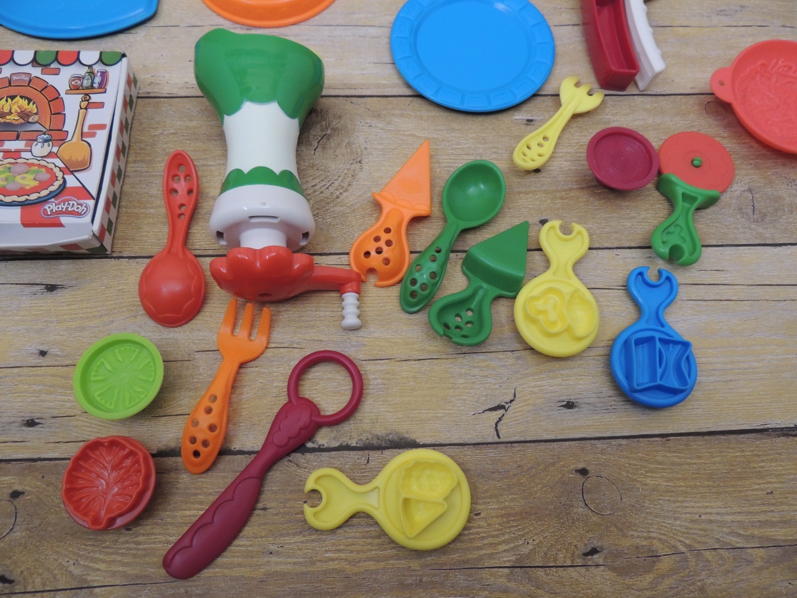 Play Doh Pizza 'n Pasta Dinner Set