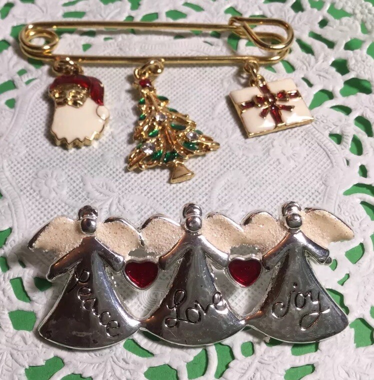 PRETTY PAIR OF CHRISTMAS HOLIDAY PINS  ANGELS SANTA TREE GIFT NICE