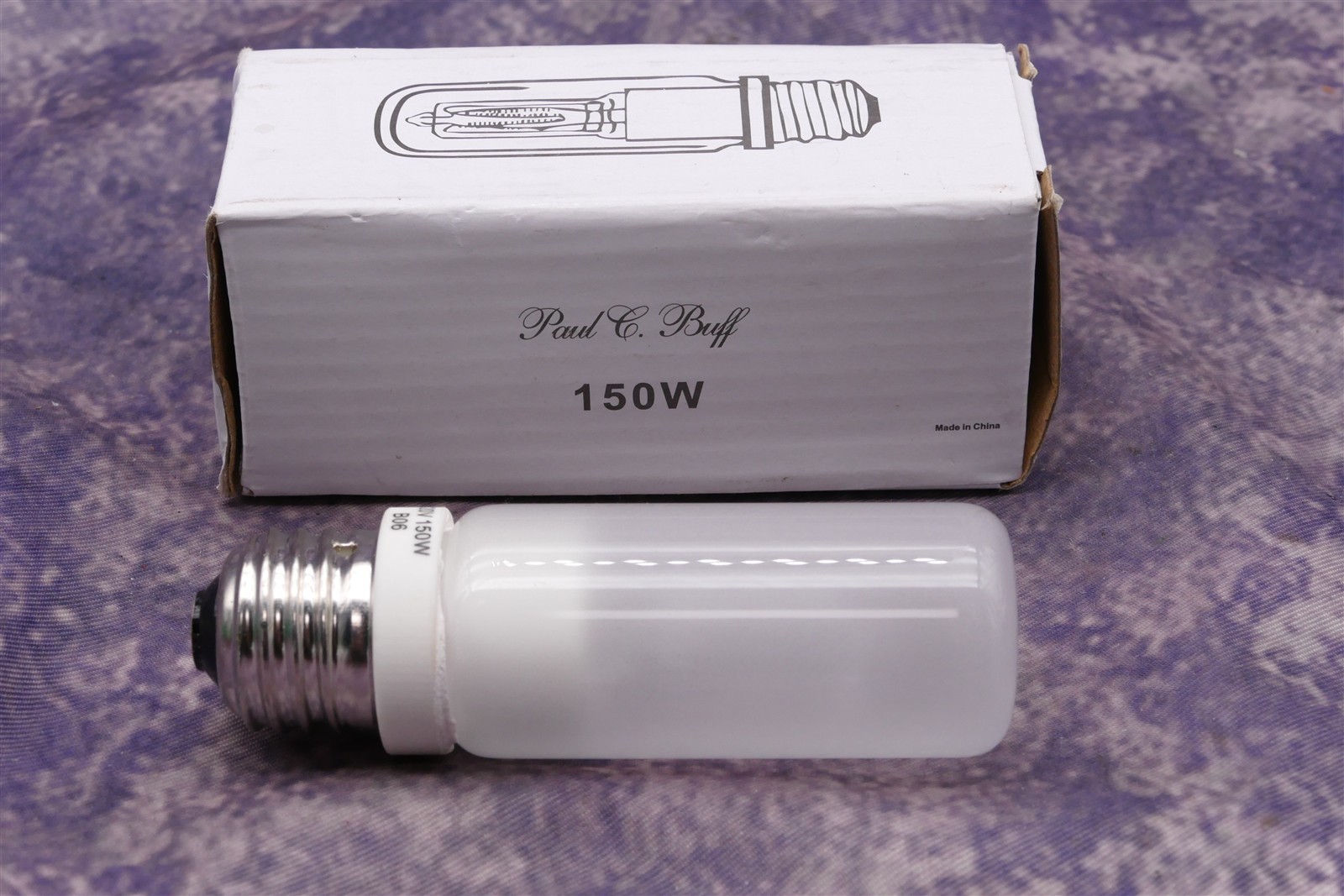 2 120v 150W Frosted Modeling Light Bulbs for Einstien AlienBees Strobes JDD E27