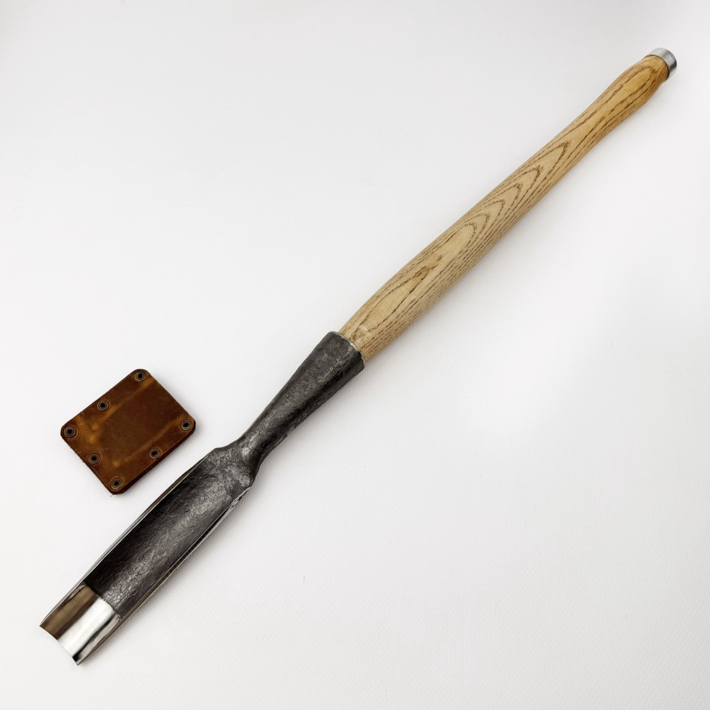 Hand-Forged Rounded Framing Gouge – Carbon Steel, Ash Handle, Leather Sheath