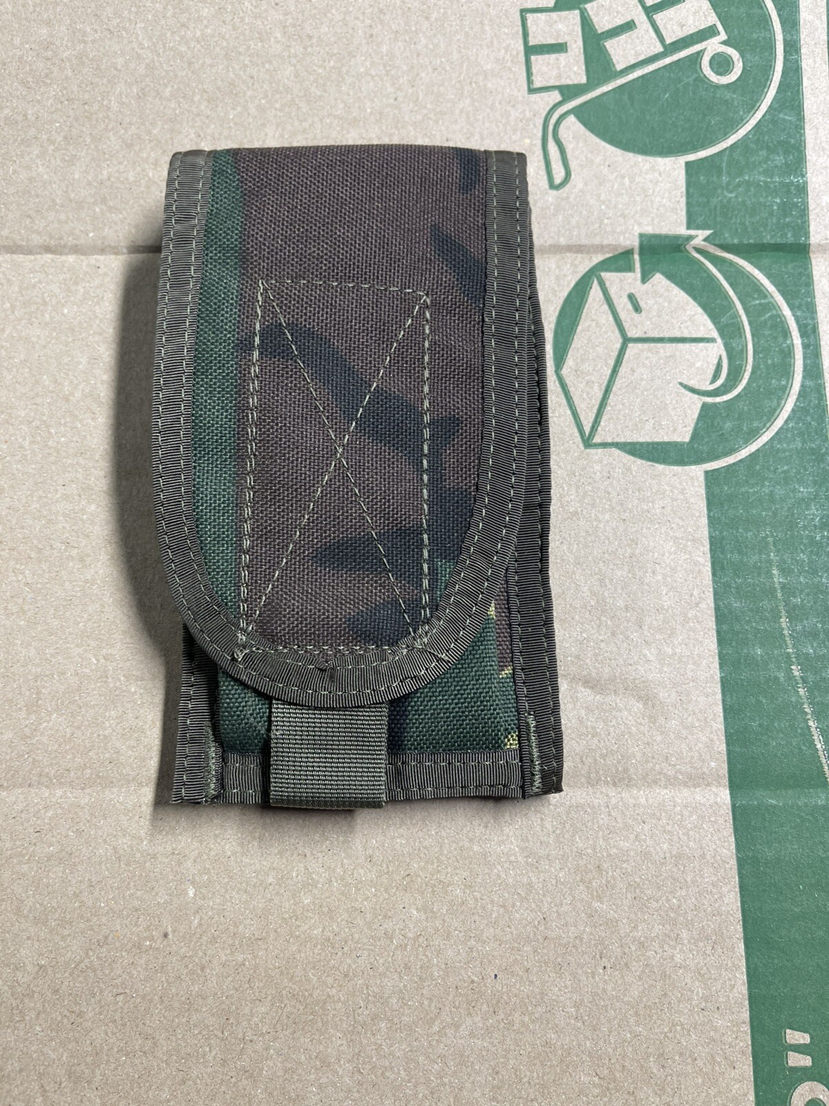 MSA PARACLETE ADP019-WOODLAND CAMO Magazine Pouch, Double,