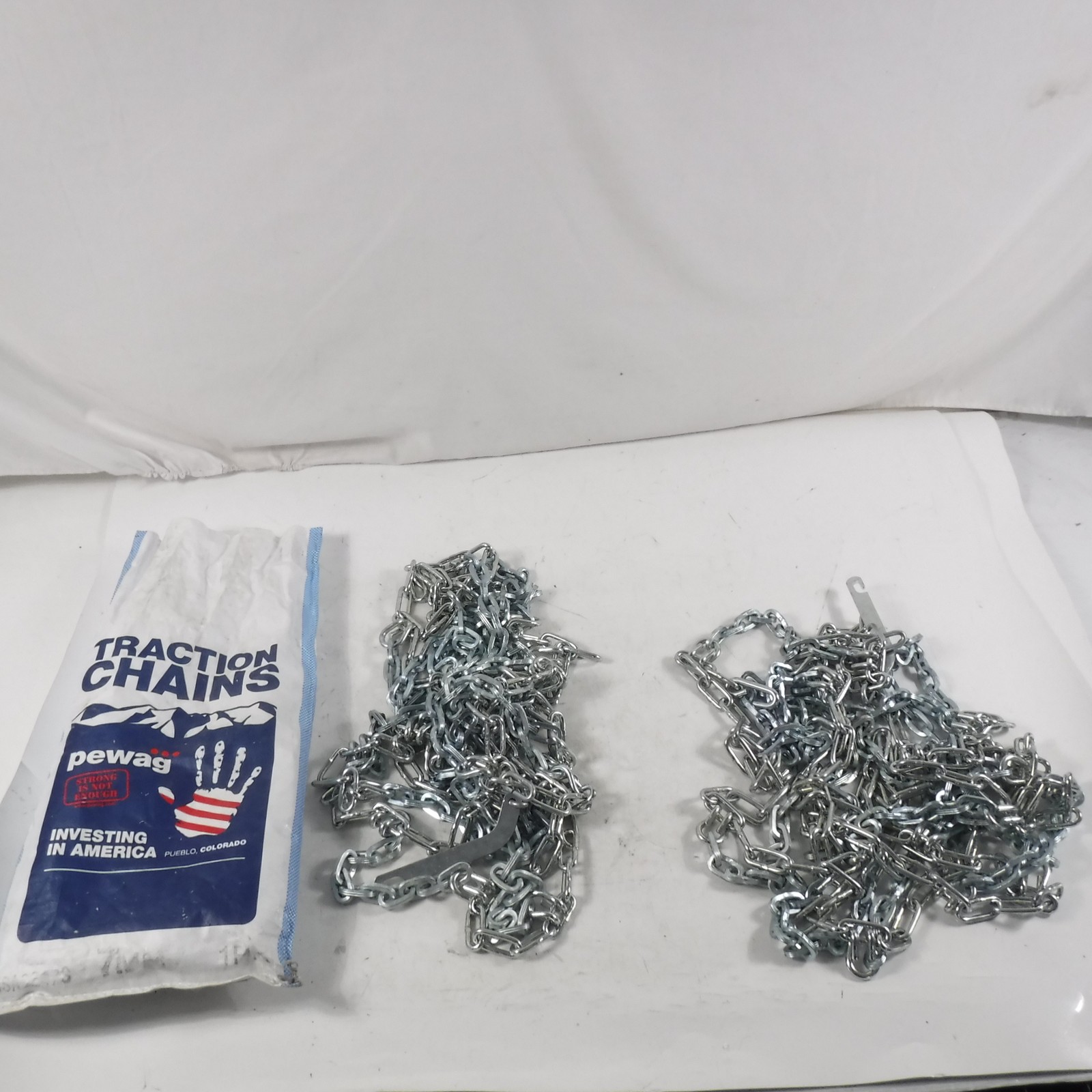 Set Of 2 Pewag Square Link Tire Traction Chain USA2247S For RVs & Busses