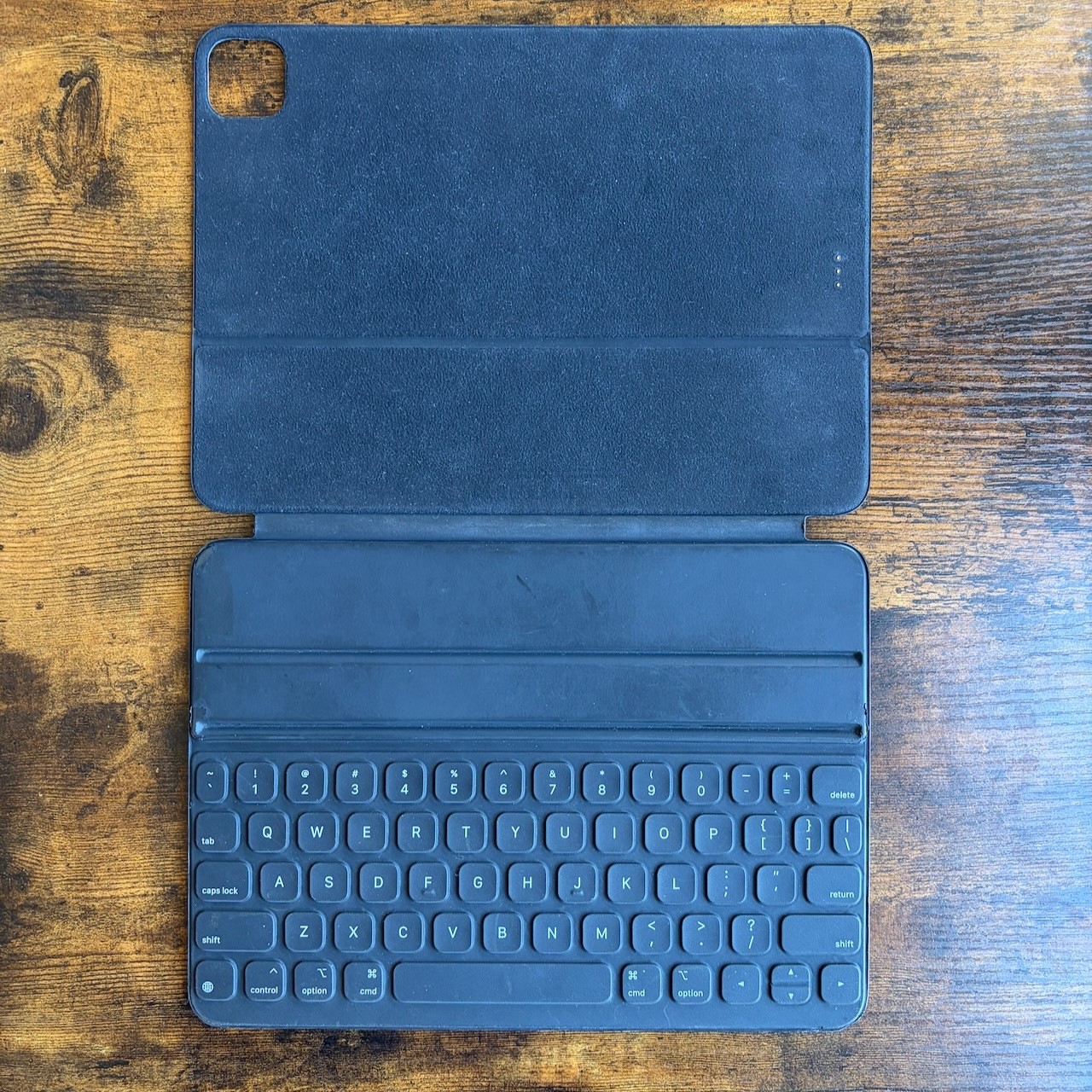 Apple Smart Folio 11" Keyboard - Black (MXNK2LL/A)
