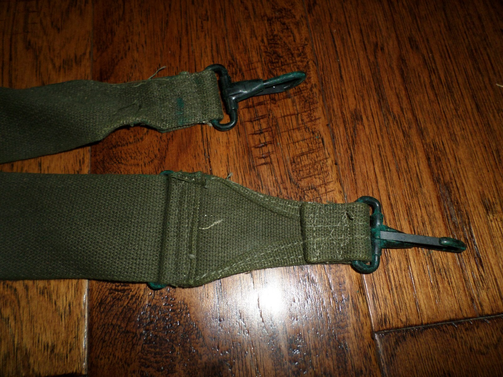 GENUINE U.S MILITARY ISSUE UTILITY STRAP DATED 1950 VIETNAM KOREAN WAR ERA