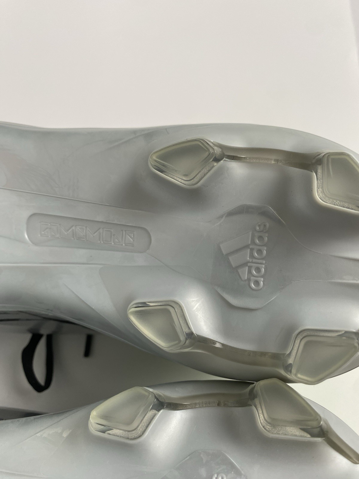Adidas GAMEMODE Men's Size 13 Firm Ground Soccer Cleats GY7535 Silver Metallic