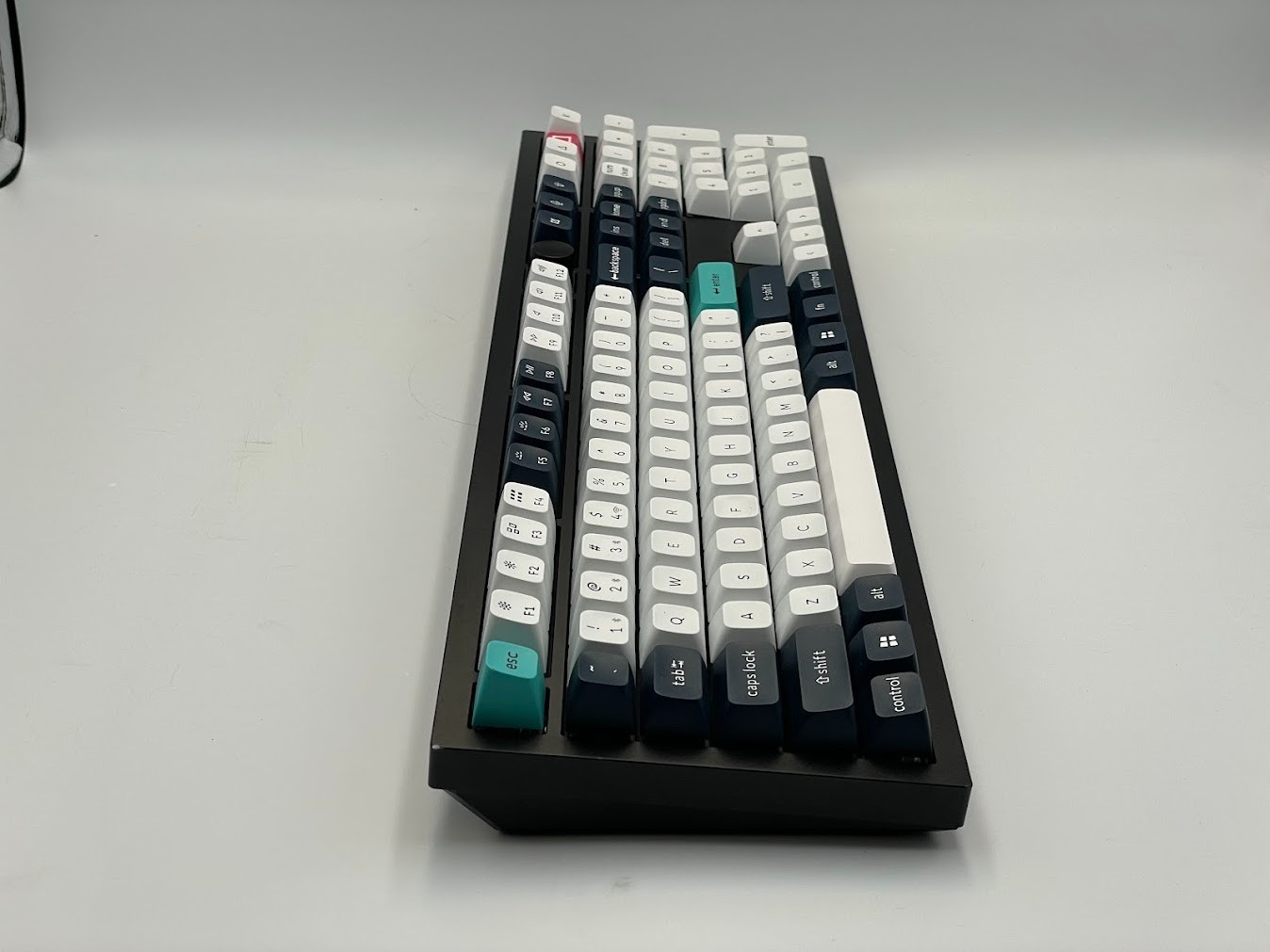 Keychron Q6 Max QMK/VIA Wireless Custom Mechanical Keyboard