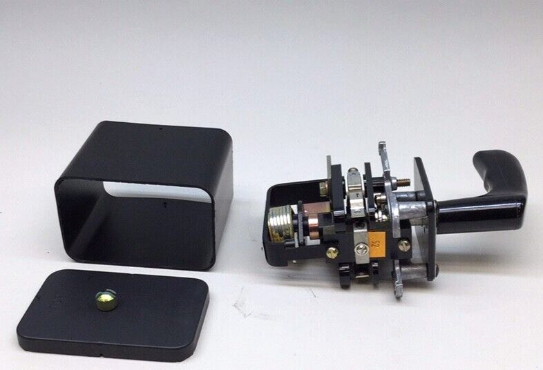 GE 16SB9AA301SSS2L Rotary Cam Switch Type SB-9 General Electric