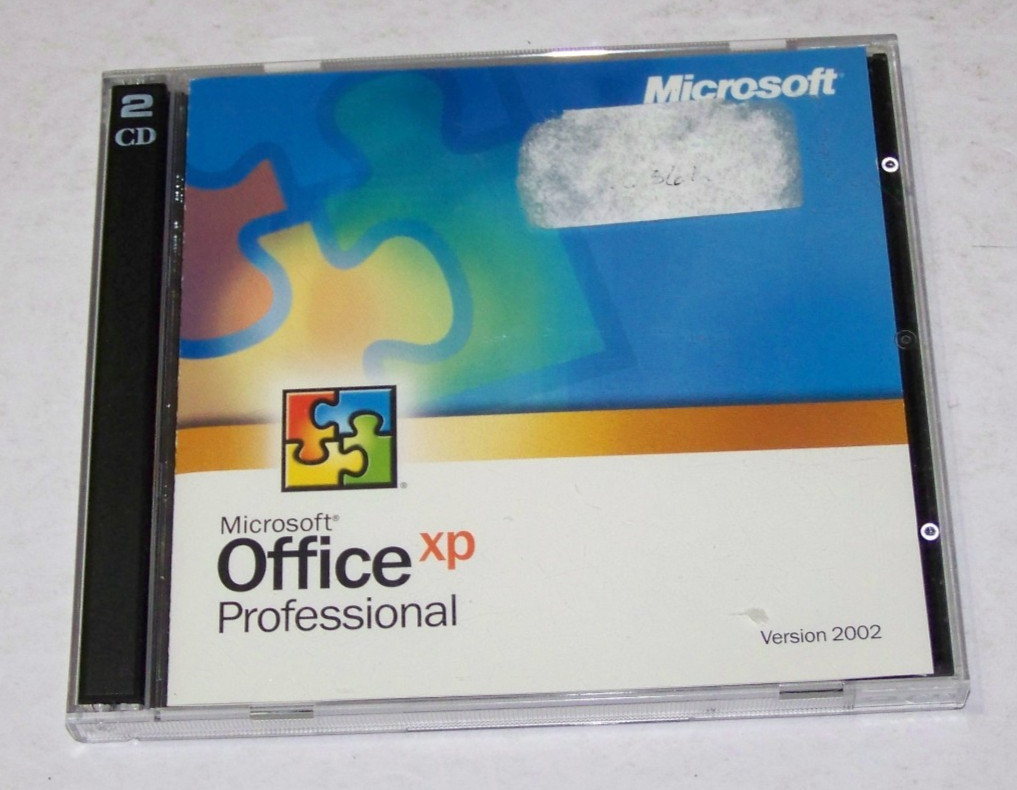 Microsoft Office XP Professional Version 2002 2 Discs Software with Product Key