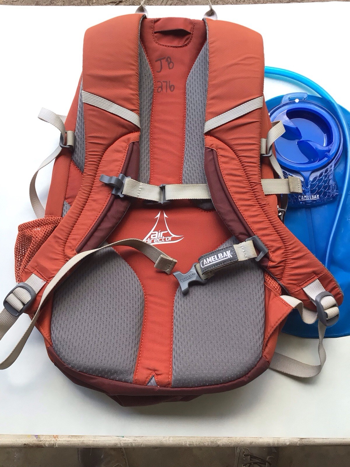 Camelbak Orange Cloud Walker W/ 70 Oz Bladder
