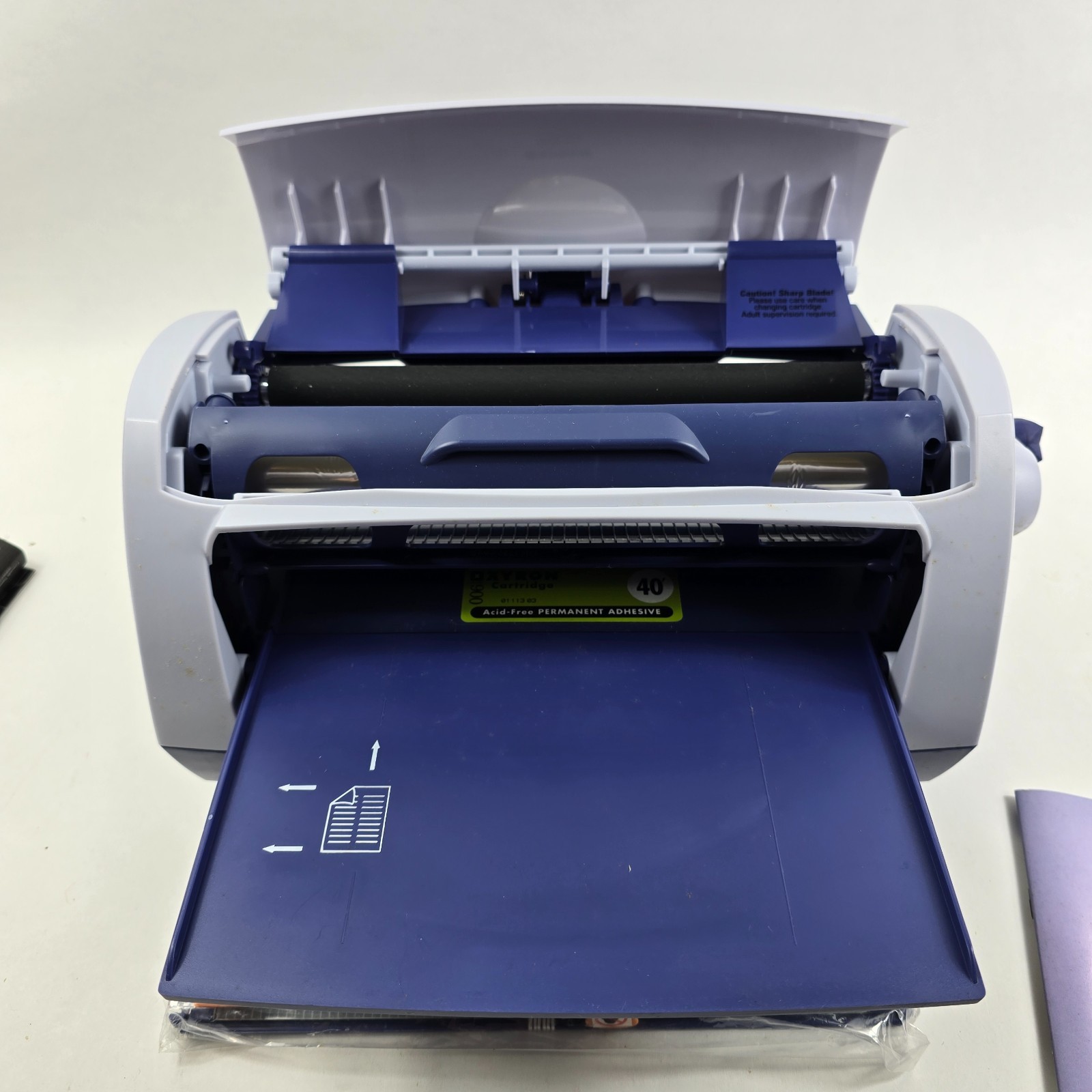 Xyron Model 900 Laminator Machine, Sticker, Label Maker, 2 New Cartridges