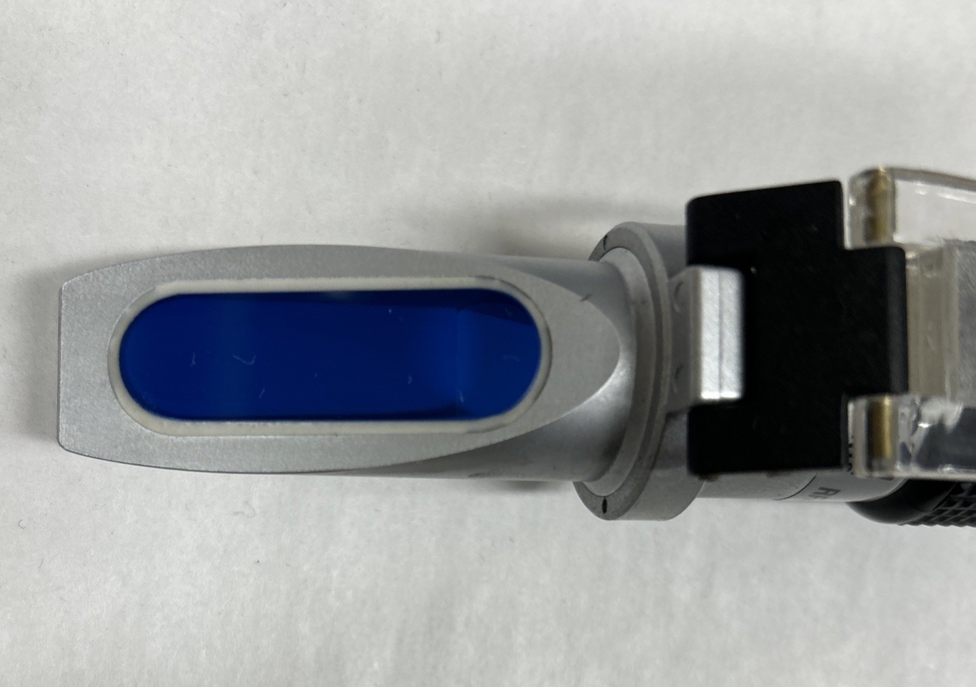 EXTECH RF40 Portable Refractometer with Case