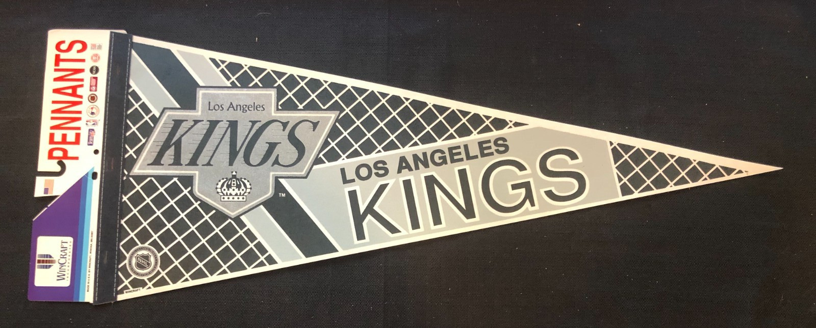 Los Angeles Kings VINTAGE National Hockey League Full Size Memorabilia Pennant