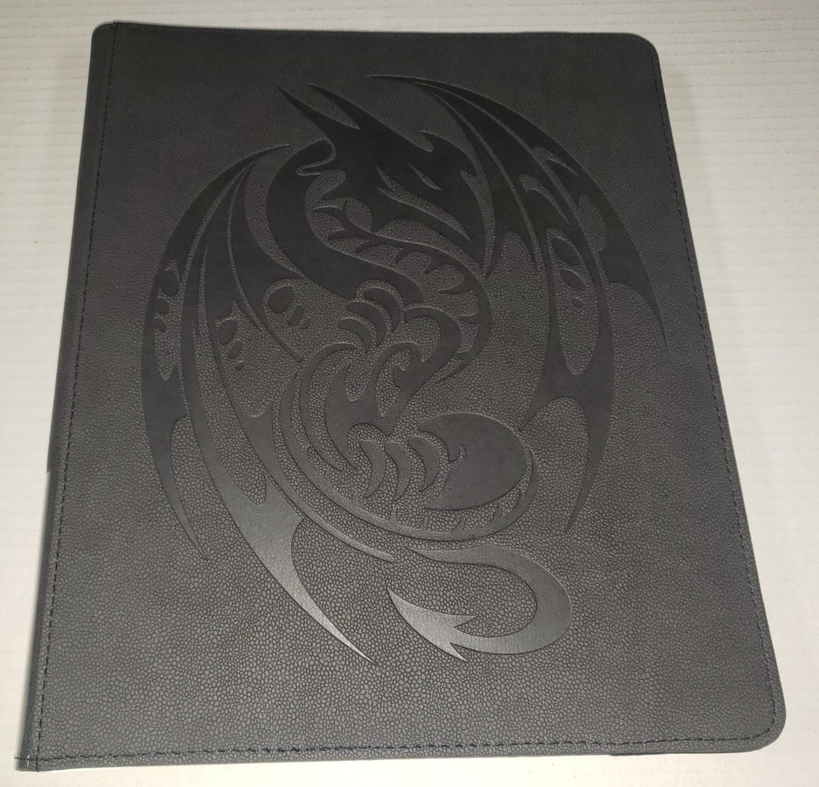Dragon Shield - Card Codex Zipster Binder - Iron Grey Open Box AT-38011