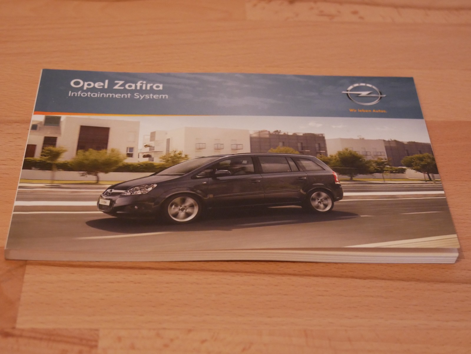 Original Opel Zafira infotainment system 8/2011 manual