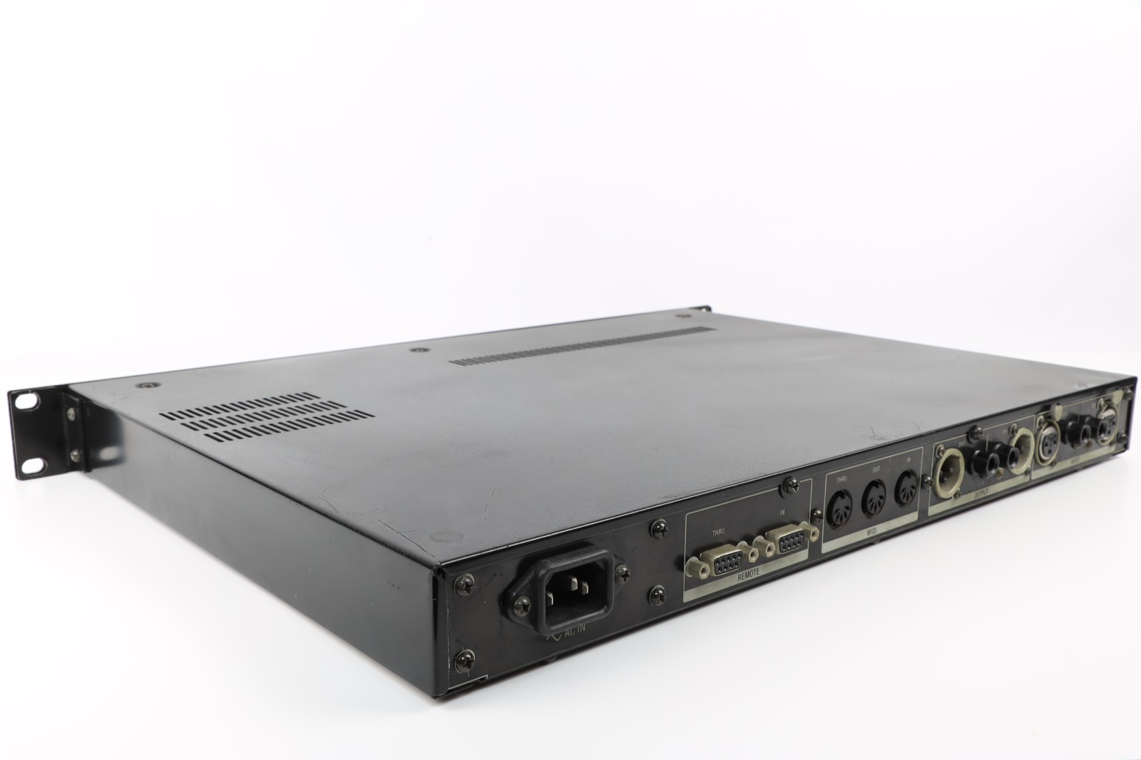 Sony DPS-D7 Digital Delay new internal battery Reverb Delay From Japan