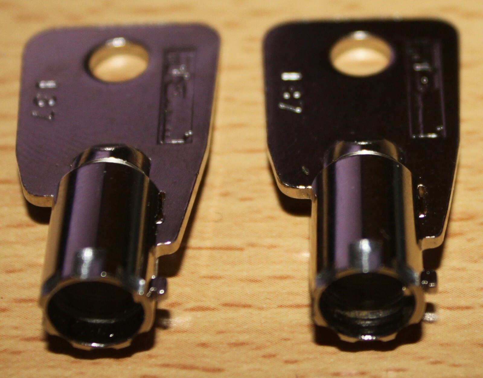 LOT of 2 keys GR777 + GR888 HPC Greenwald Speed Queen