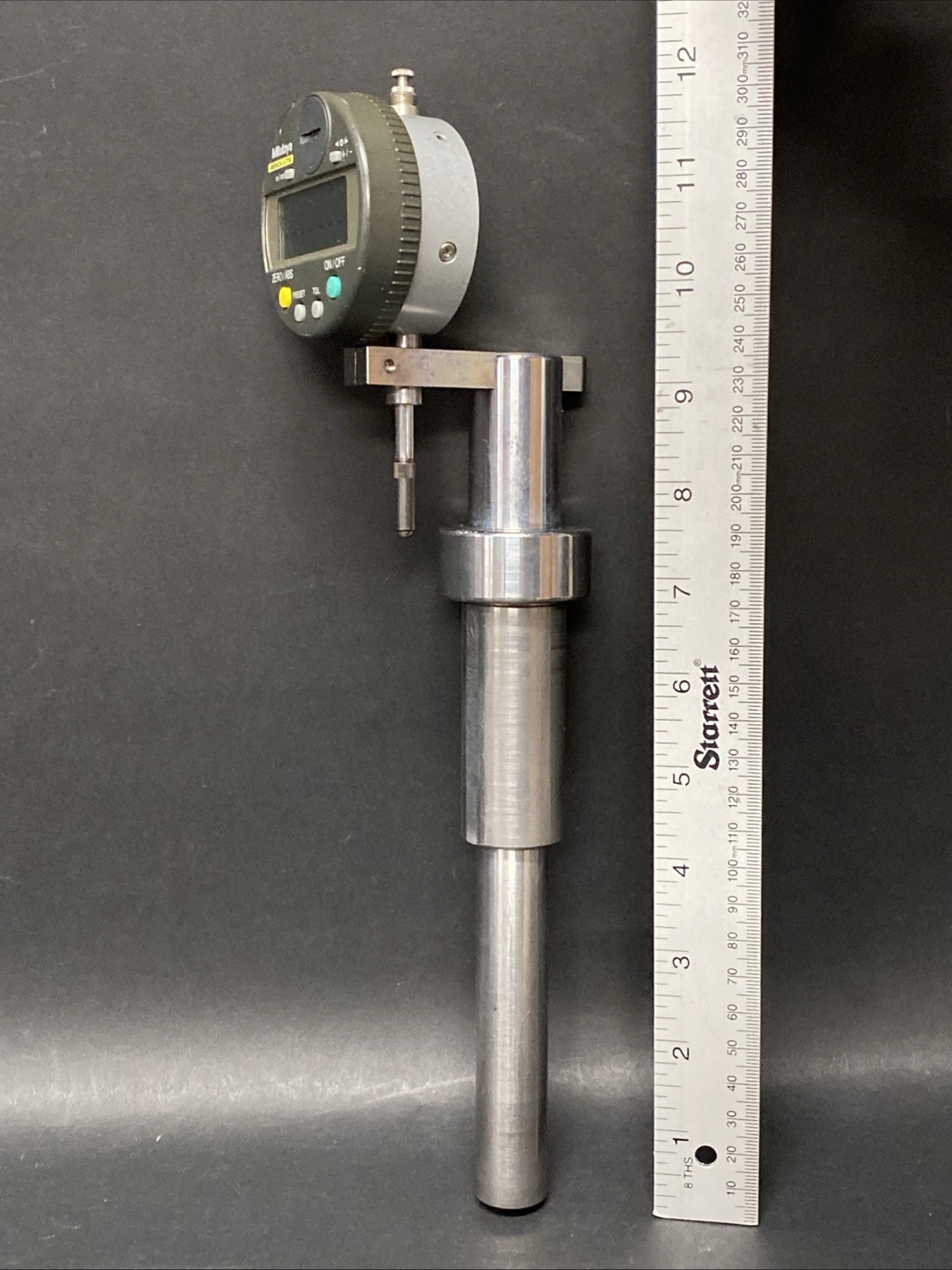 Mitutoyo Absolute 543-252B Digital Indicator .5-.00005” With Mount YH