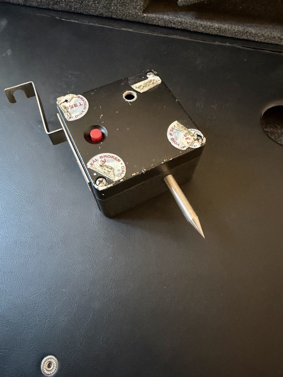 Schaffner NSG432 Electrostatic Discharge Simulator with Accessories