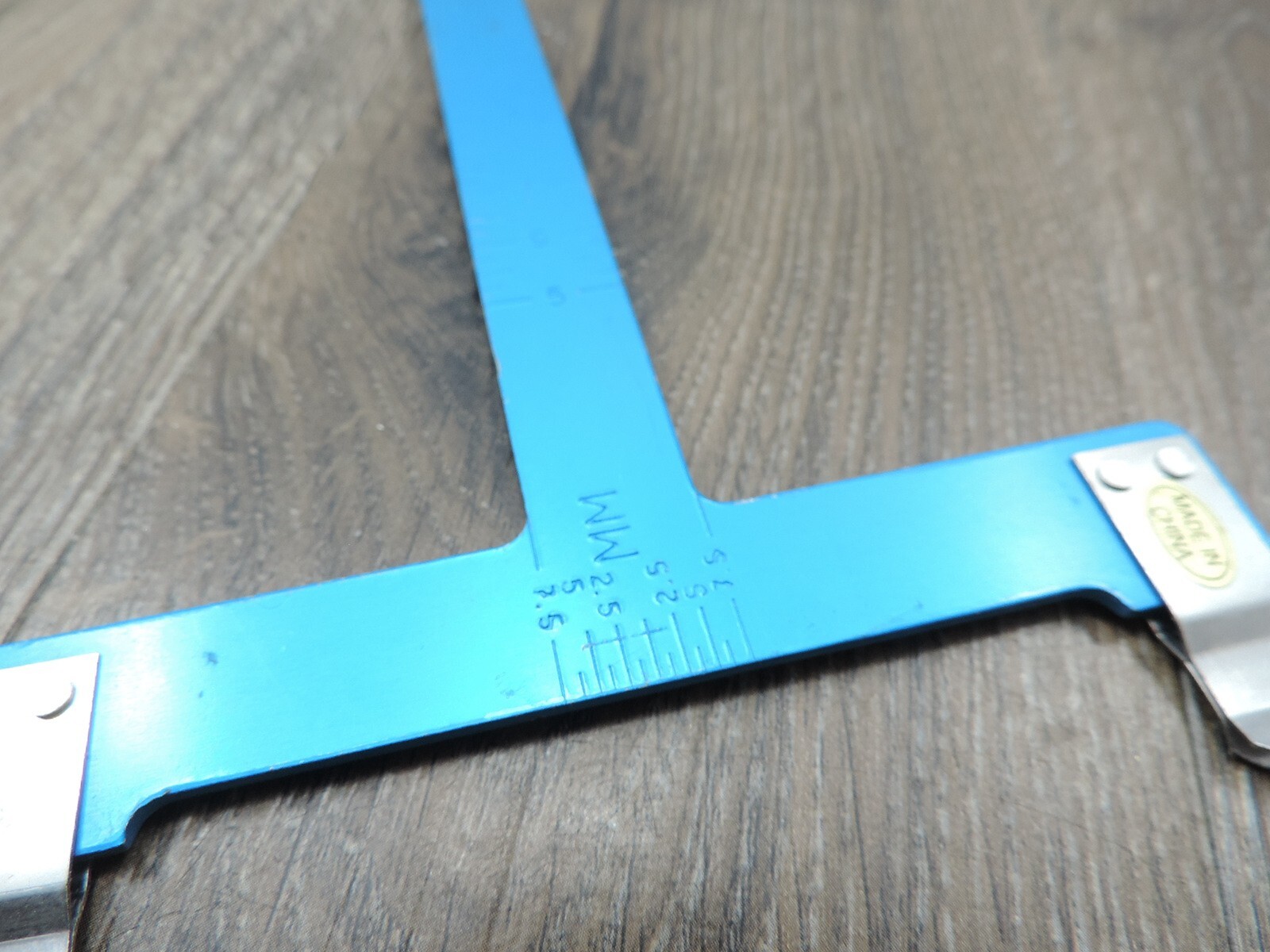 Archery Bow Square