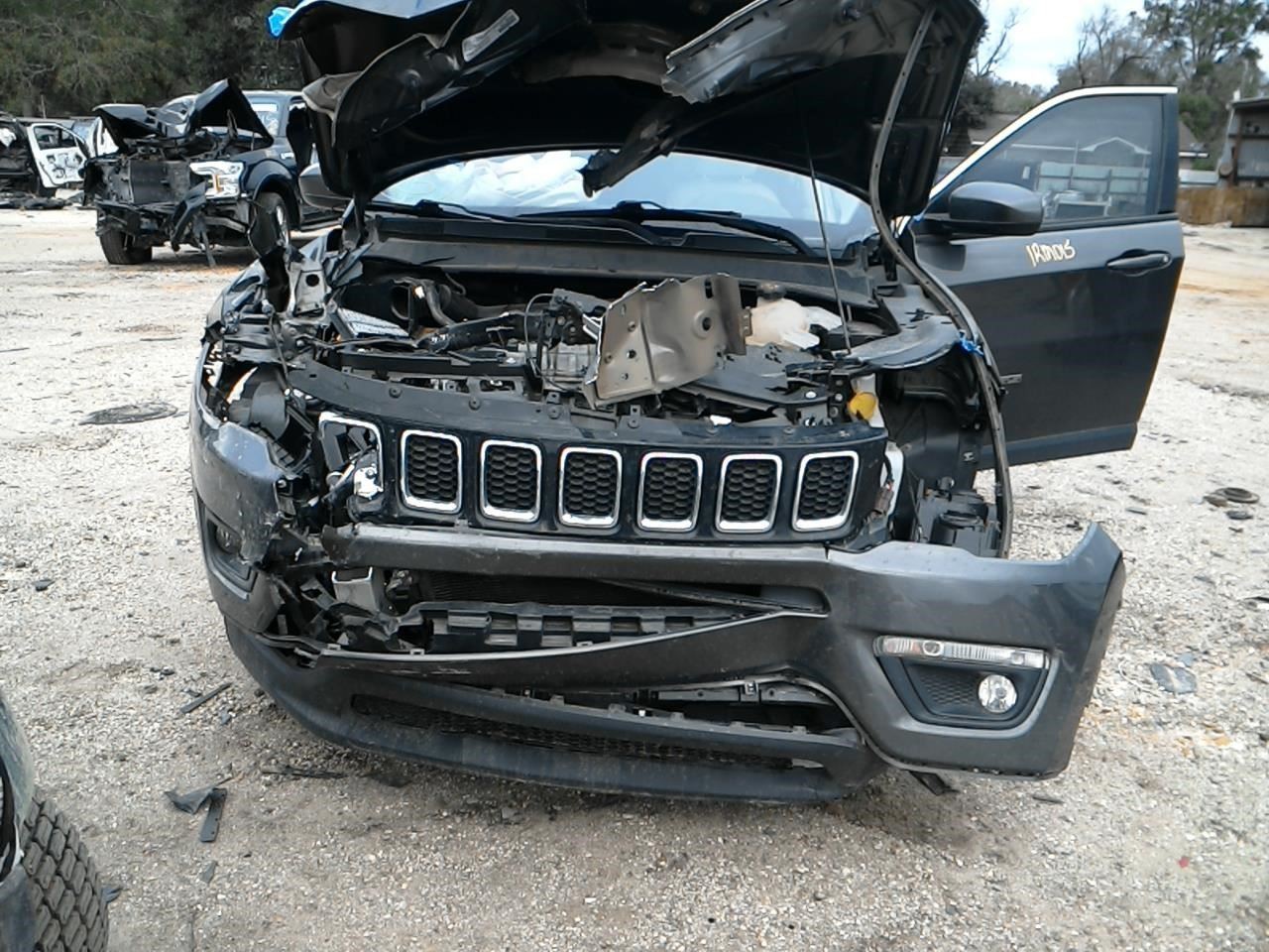 Passenger Right Front Spindle/Knuckle FWD Fits 17-22 COMPASS 104951101