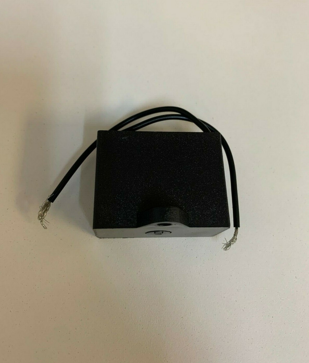 Electro freeze CAPACITOR-DRY METALLIZED BOX HC150305